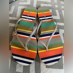 Splendid Flip Flops Gray and Blue Size 9